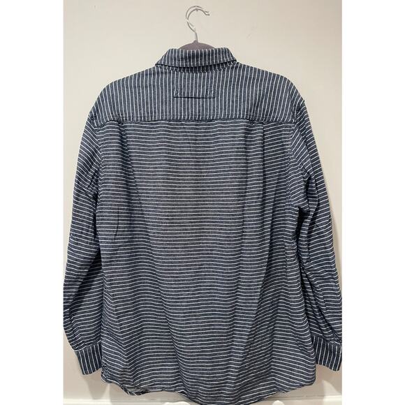 Duluth Denim Button Up Shirt Men’s Medium Blue  Striped Long Sleeve‎ Two Pockets - Picture 7 of 7